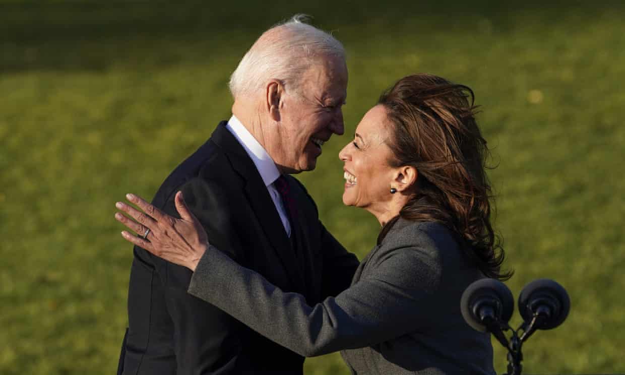 Kamala Harris đảm nhận vai trò tổng thống – một thời gian ngắn – khi Biden đang nội soi