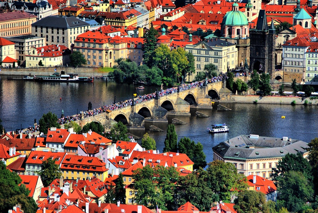 CH Séc: Hàng nghìn người biểu tình ở thủ đô Praha để phản đối tiêm chủng Covid bắt buộc