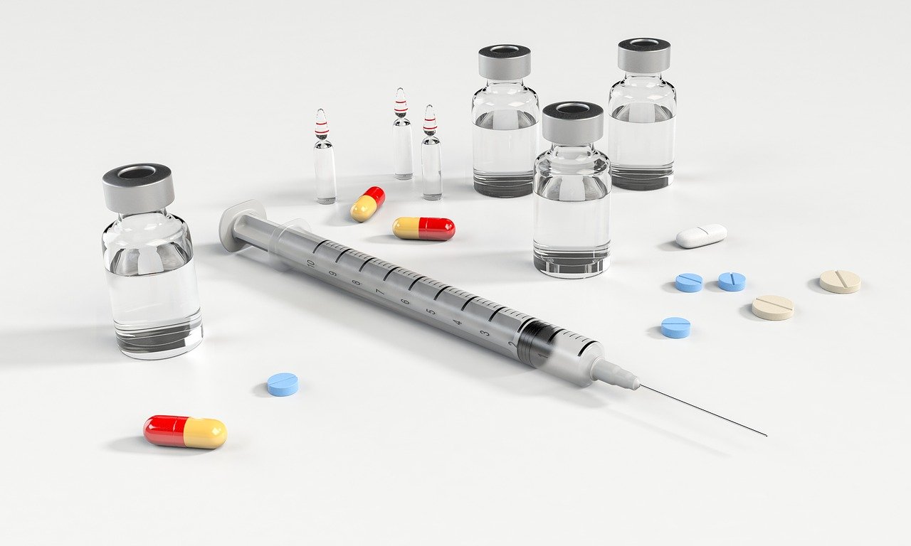 FDA cho phép thuốc viên điều trị Covid của Pfizer, loại thuốc kháng vi-rút đường uống đầu tiên trong đại dịch