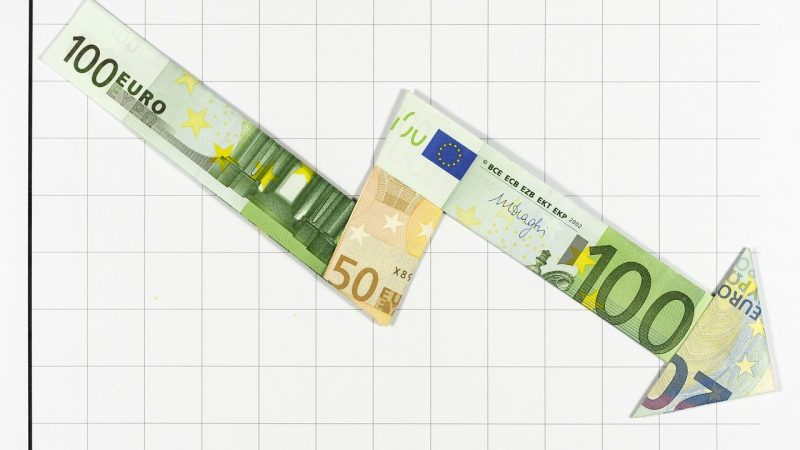 Cập nhật từ EU: Thị trường Chứng khoán châu Âu trượt lúc mở cửa, giảm 1,2% sau đợt bán tháo của Mỹ