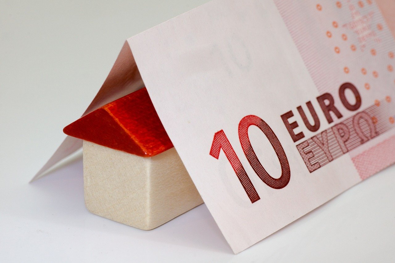 Sự phục hồi của khu vực đồng Euro bị đình trệ trong tháng 1 khi omicron một lần nữa tác động tiêu cực tới lĩnh vực dịch vụ