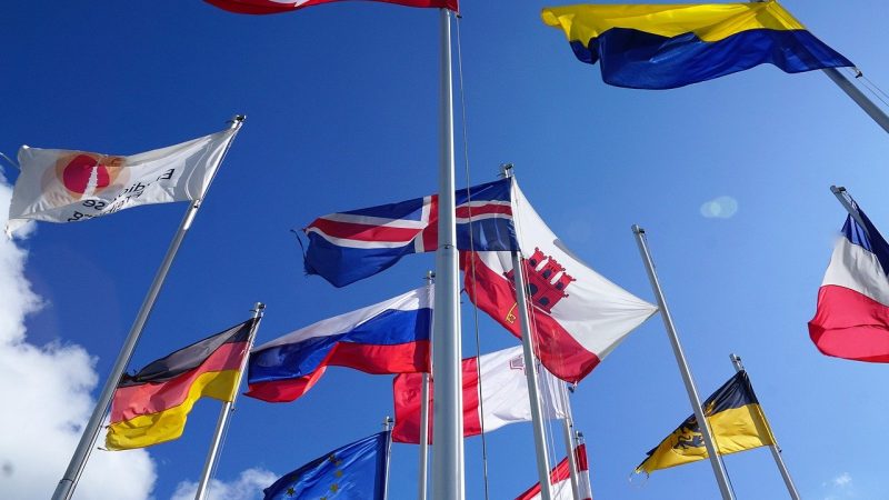 Hơn 100.000 người tuần hành cho Ukraine tại thủ đô Berlin của Đức
