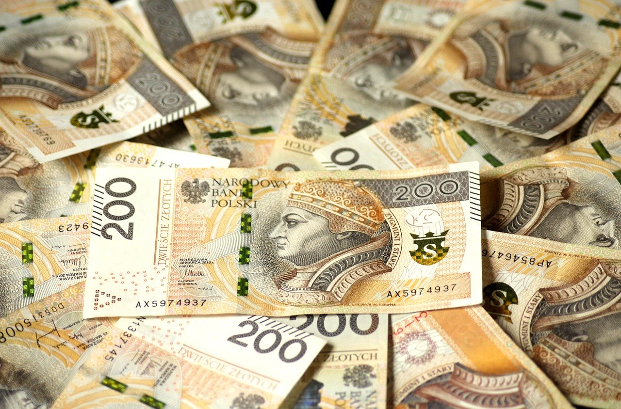 Cuộc chiến ở Ukraine tạo nên một ‘đám mây đen’ đối với nền kinh tế của Ba Lan