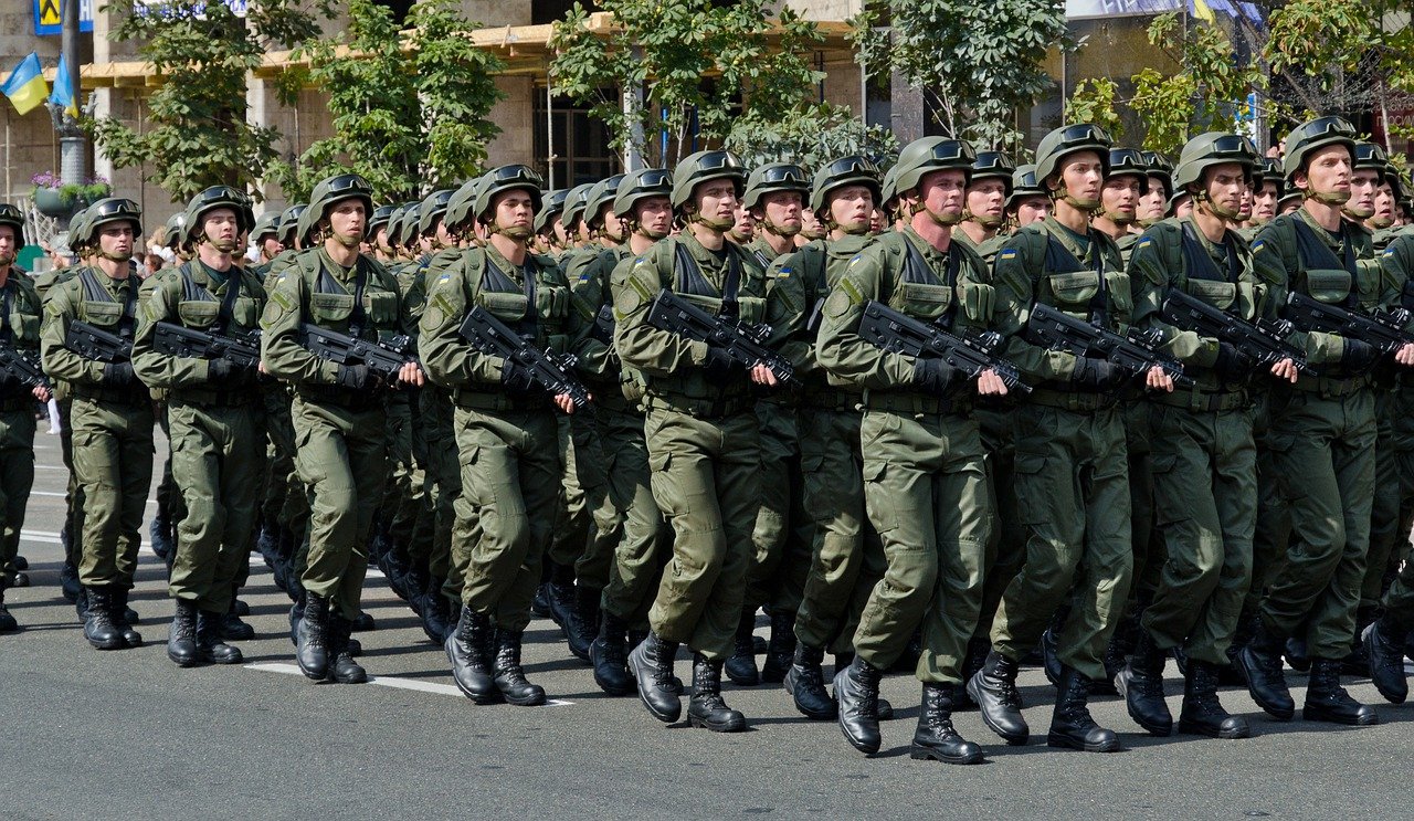 CH Séc: Tổng thống Zeman ủng hộ người Séc tham gia Quân đoàn nước ngoài tới Ukraine