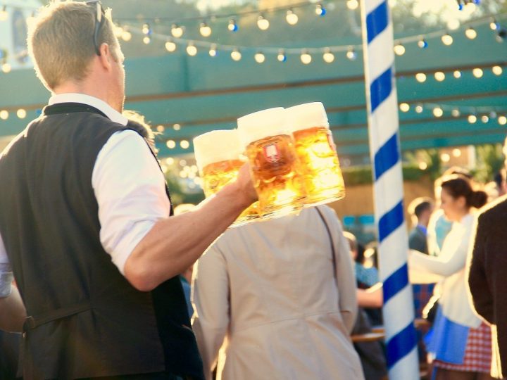 Czeers! Lễ hội bia Praha cuối cùng đã trở lại vào tháng 4