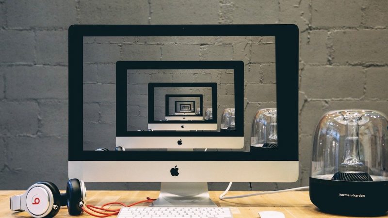 Apple giới thiệu iPad Air mới, iPhone SC, máy tính để bàn Mac