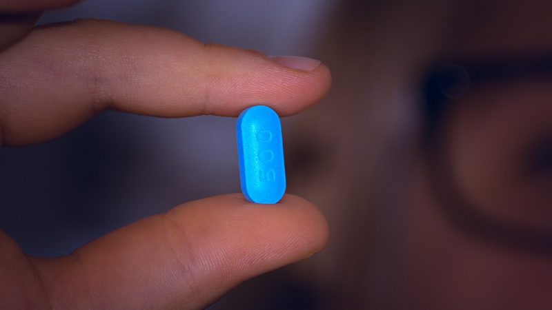 Amsterdam, Utrecht vật lộn với danh sách dài chờ thuốc phòng chống HIV