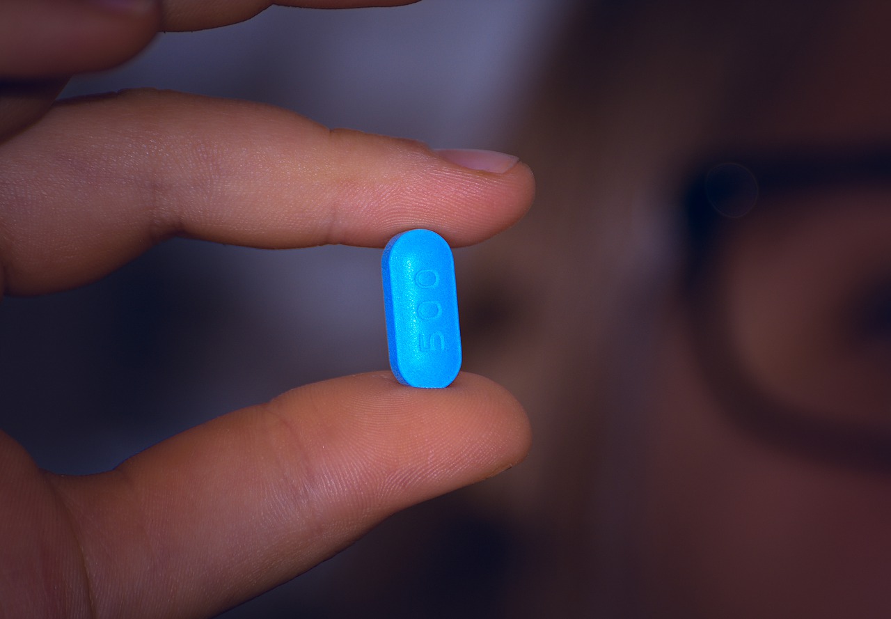 Amsterdam, Utrecht vật lộn với danh sách dài chờ thuốc phòng chống HIV