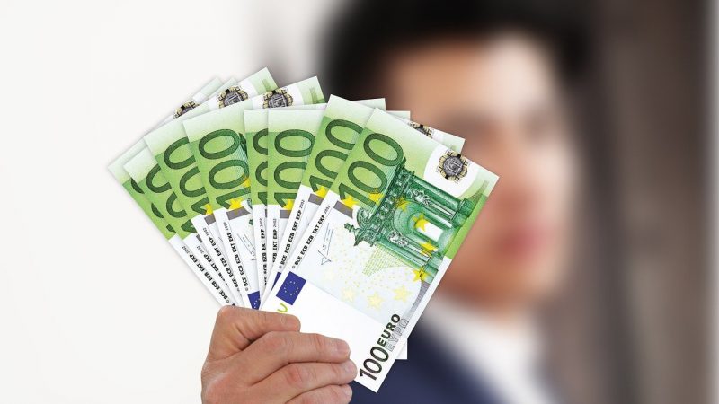Phần nào của Khu vực đồng tiền chung châu Âu đang bị ảnh hưởng nặng nề nhất bởi lạm phát kỷ lục?