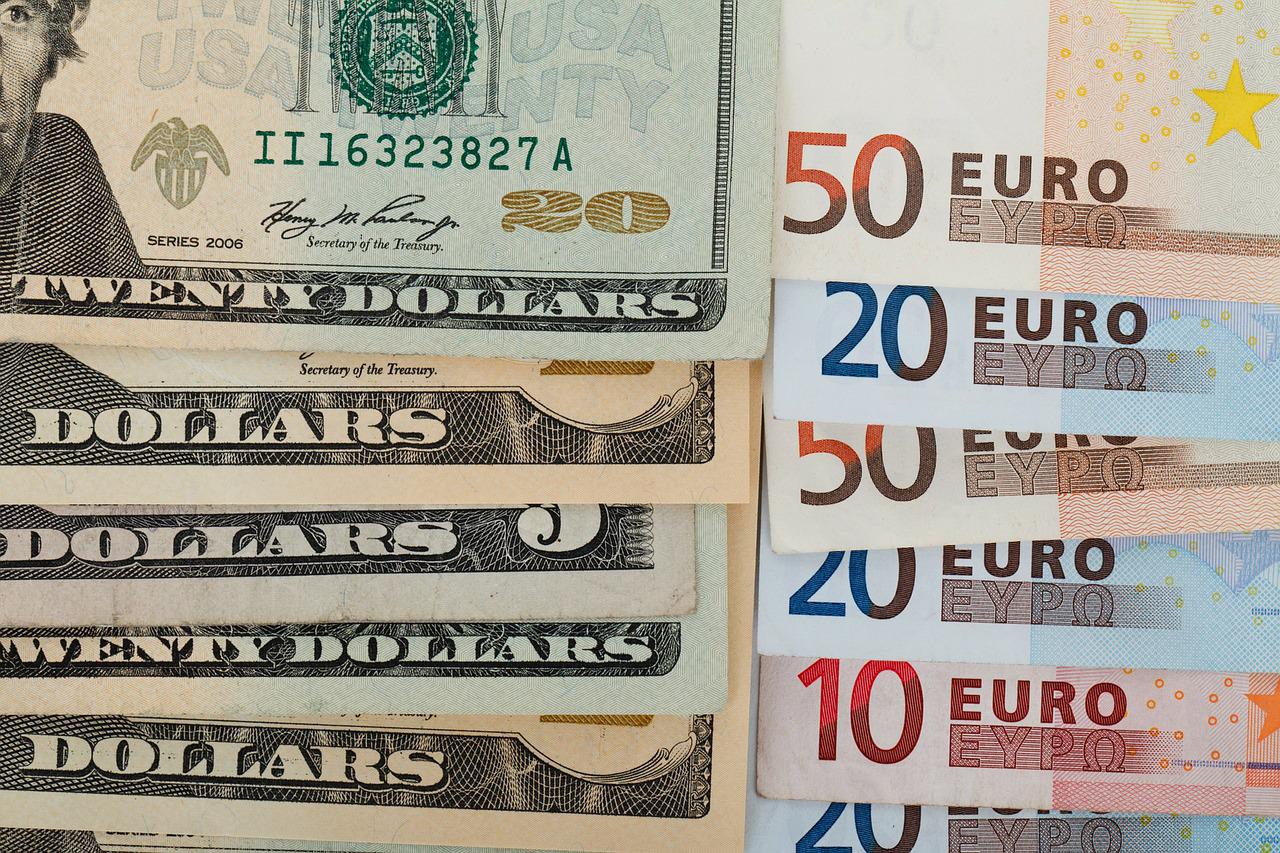 Đồng euro gần ngang bằng với đồng đô la: Đây là ý nghĩa của nó đối với các nhà đầu tư