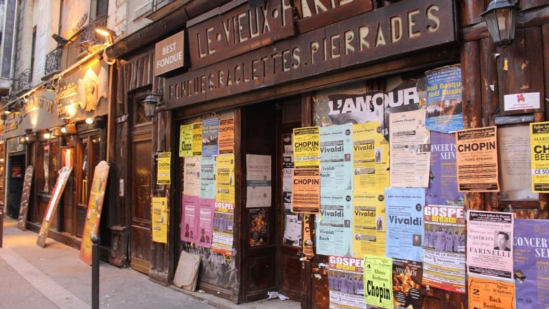 Phiên tòa xét xử vụ tấn công khủng bố ở Paris: Salah Abdeslam bị tù chung thân mà không được ân xá