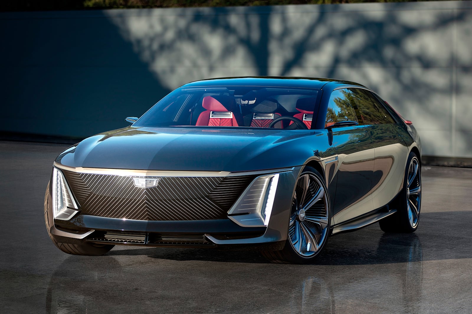 Đây là hình dạng chiếc sedan điện 300.000 đô la mới nhất của Cadillac