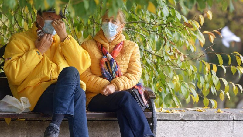 Bỉ: Van Ranst dự đoán rằng đeo khẩu trang bắt buộc sẽ trở lại vào tháng 9