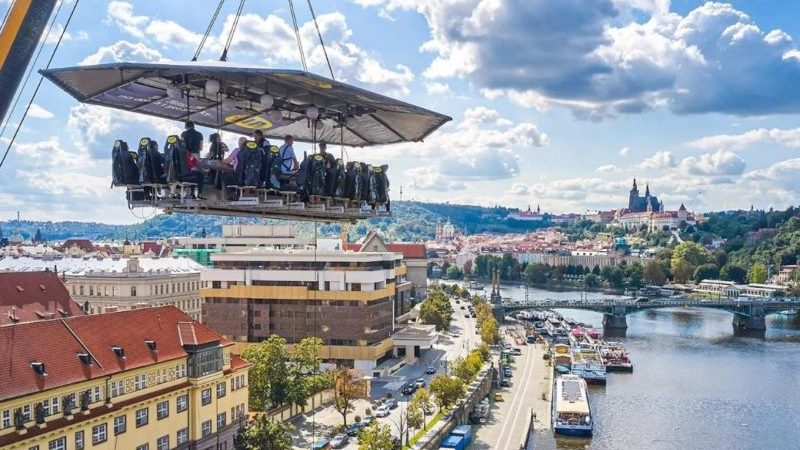Địa điểm “Dùng bữa trên bầu trời” mới của Prague được tiết lộ