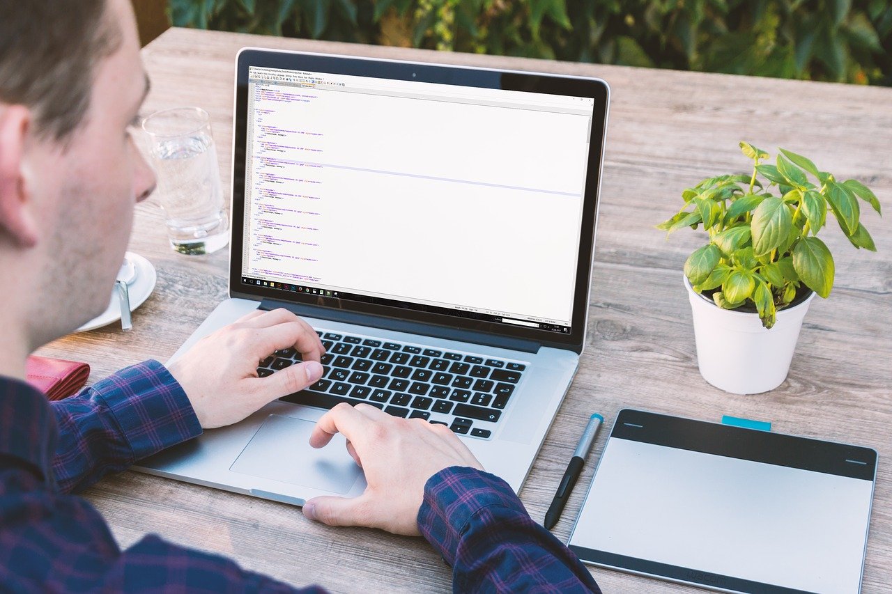 Thỏa thuận Chia sẻ Thu nhập: Trở thành nhà phát triển web và chỉ trả tiền khi bạn được thuê