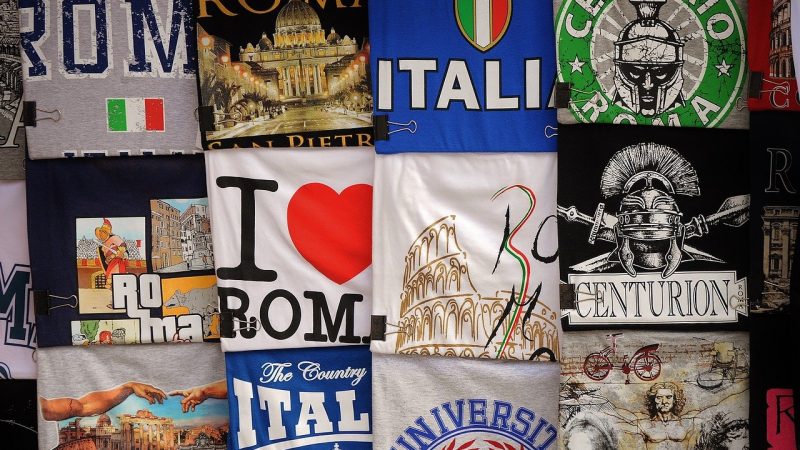 Bầu cử ở Ý: Trong khu phố của những người tiến bộ Rome, chiến thắng của Meloni gây ra sự tức giận và lo ngại