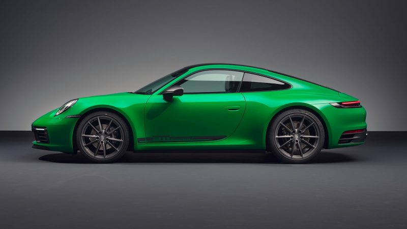 Porsche ra mắt 911 Carrera T nhẹ nhàng hơn, gọn gàng hơn cho những người theo chủ nghĩa thuần túy