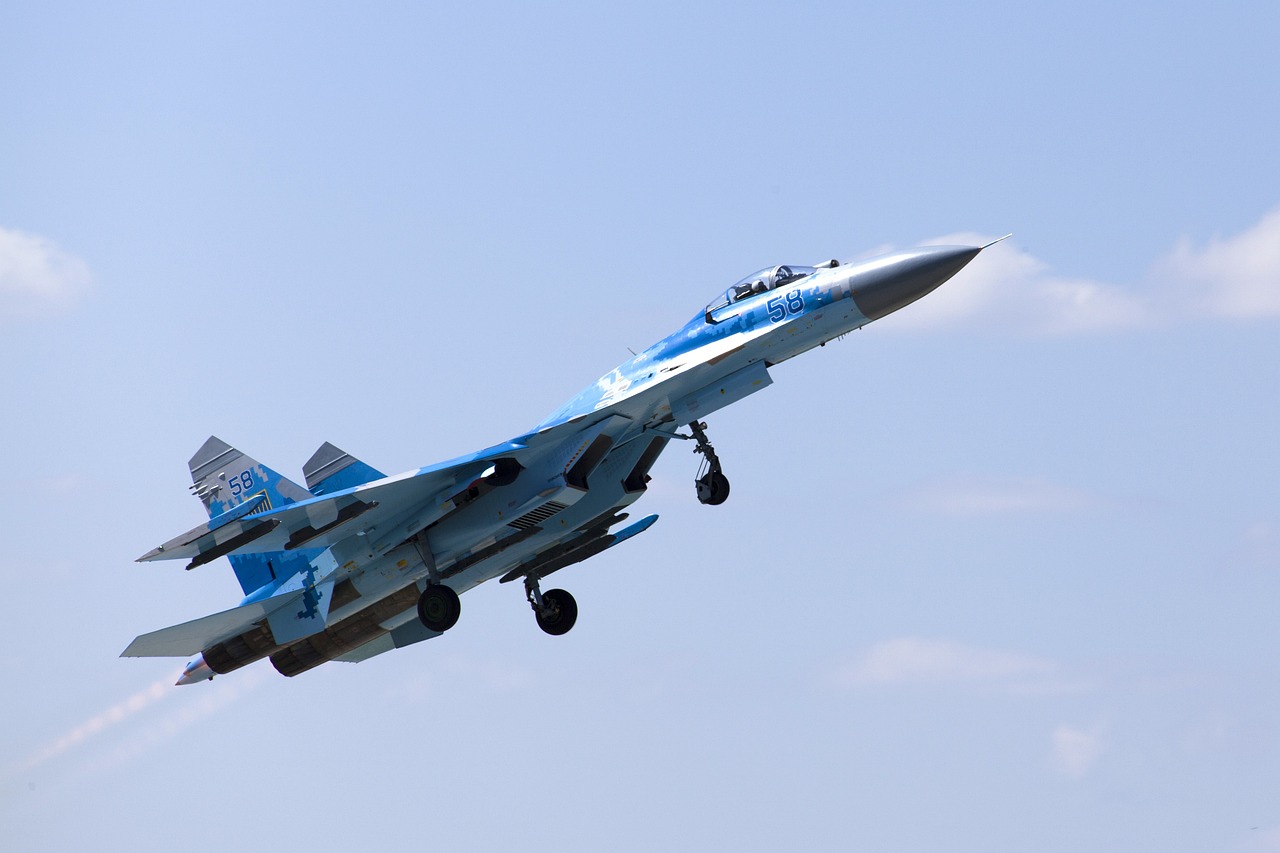 Pháp tăng cường lực lượng ở sườn phía đông NATO sau cuộc tấn công tên lửa của Nga vào Ukraine
