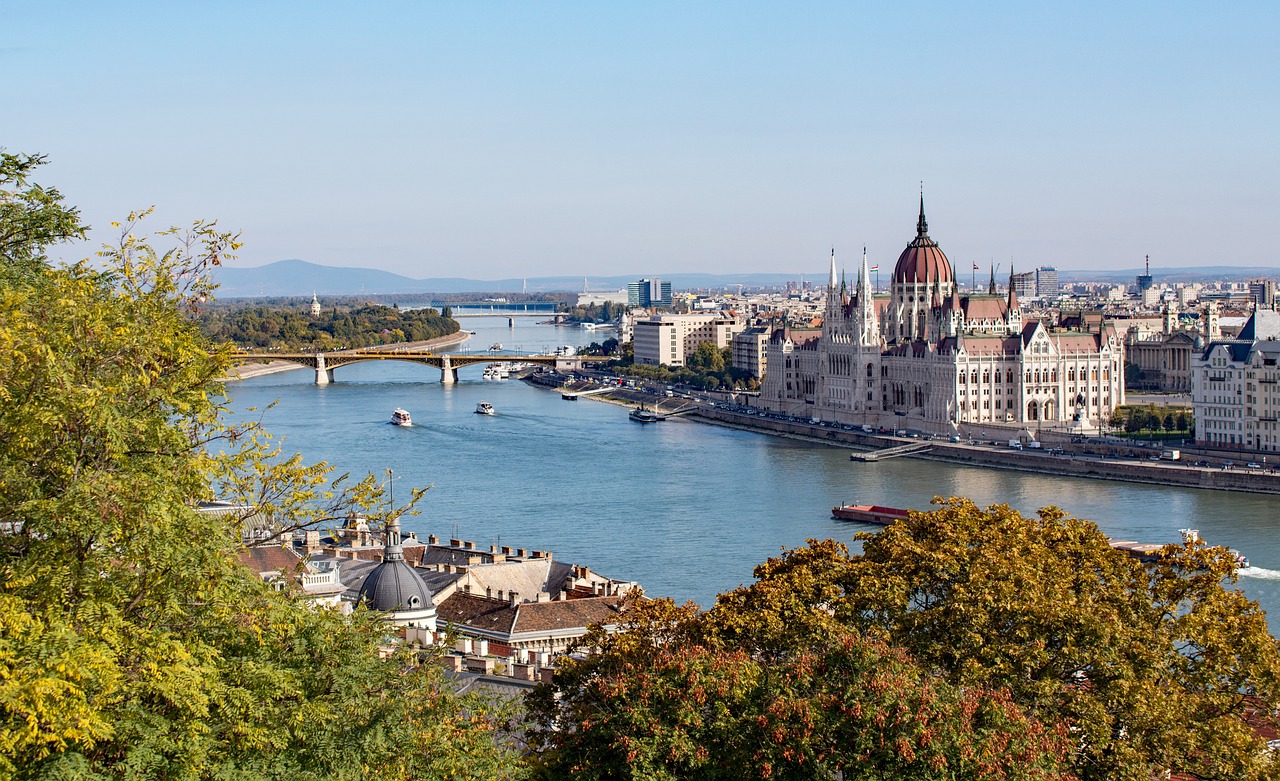 Hungary đồng ý thỏa thuận và dỡ bỏ quyền phủ quyết gói viện trợ 18 tỷ euro của EU cho Ukraine