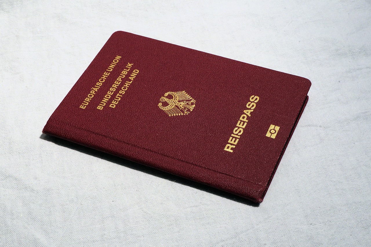 Hơn 100.000 người nước ngoài chờ đợi để trở thành công dân Đức