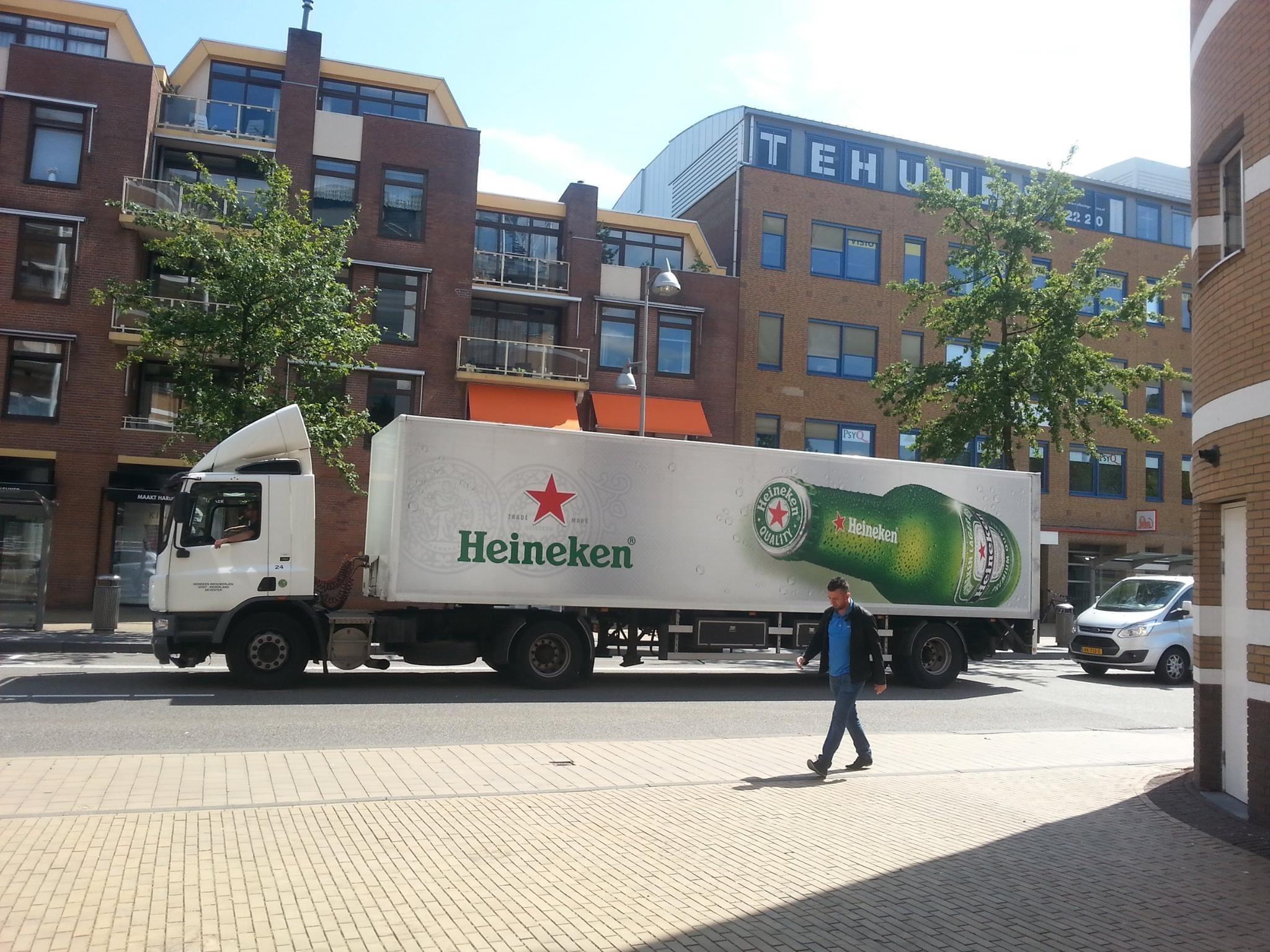 Heineken cam kết rời khỏi Nga sau những chỉ trích về việc tiếp tục hoạt động kinh doanh với Nga