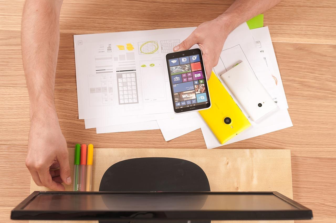 Microsoft tung bản cập nhật cho phép người dùng iPhone nhắn tin từ Windows
