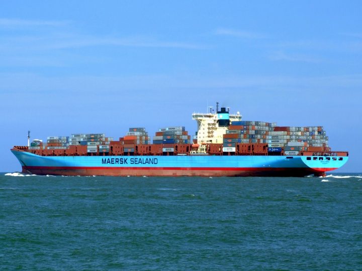 Hãng tàu khổng lồ Maersk chuẩn bị nối lại hoạt động ở Biển Đỏ