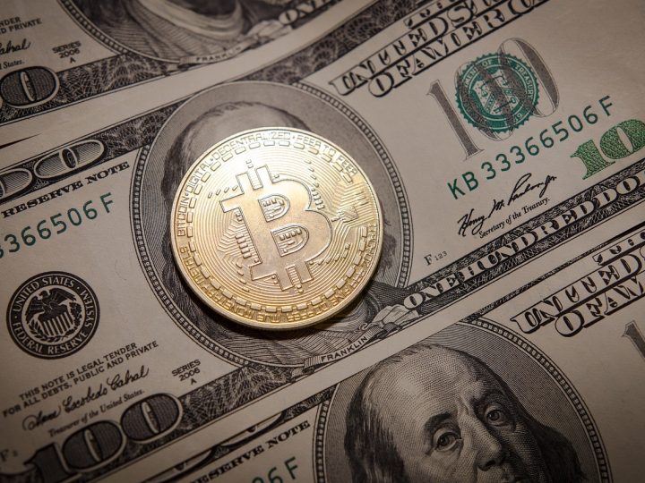 Bitcoin vượt 40.000 USD để đạt mức cao nhất trong 19 tháng nhờ hy vọng vào ETF, đặt cược vào việc Fed cắt giảm