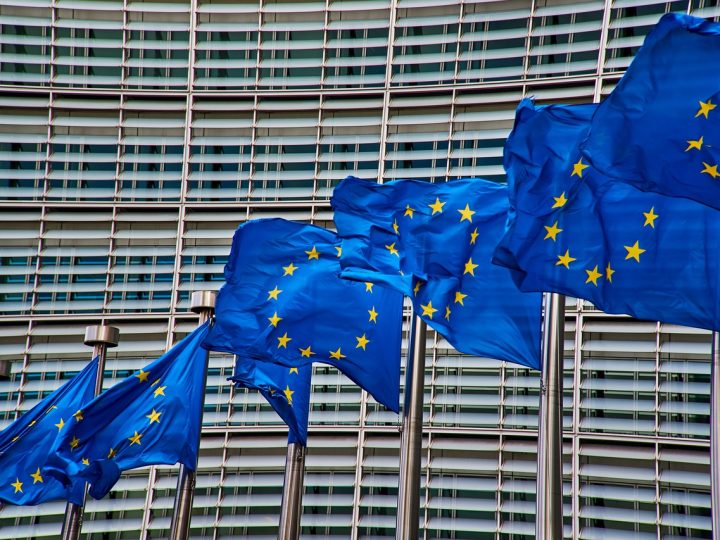 Các chính phủ EU giải quyết các quy tắc về cách các công dân ngoài EU có thể di chuyển khắp châu Âu