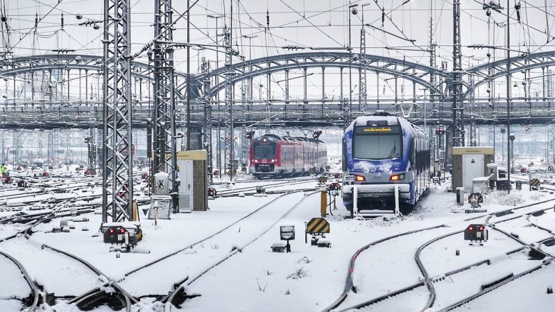 Giao thông đường sắt ở miền nam nước Đức tạm thời bị gián đoạn do tuyết