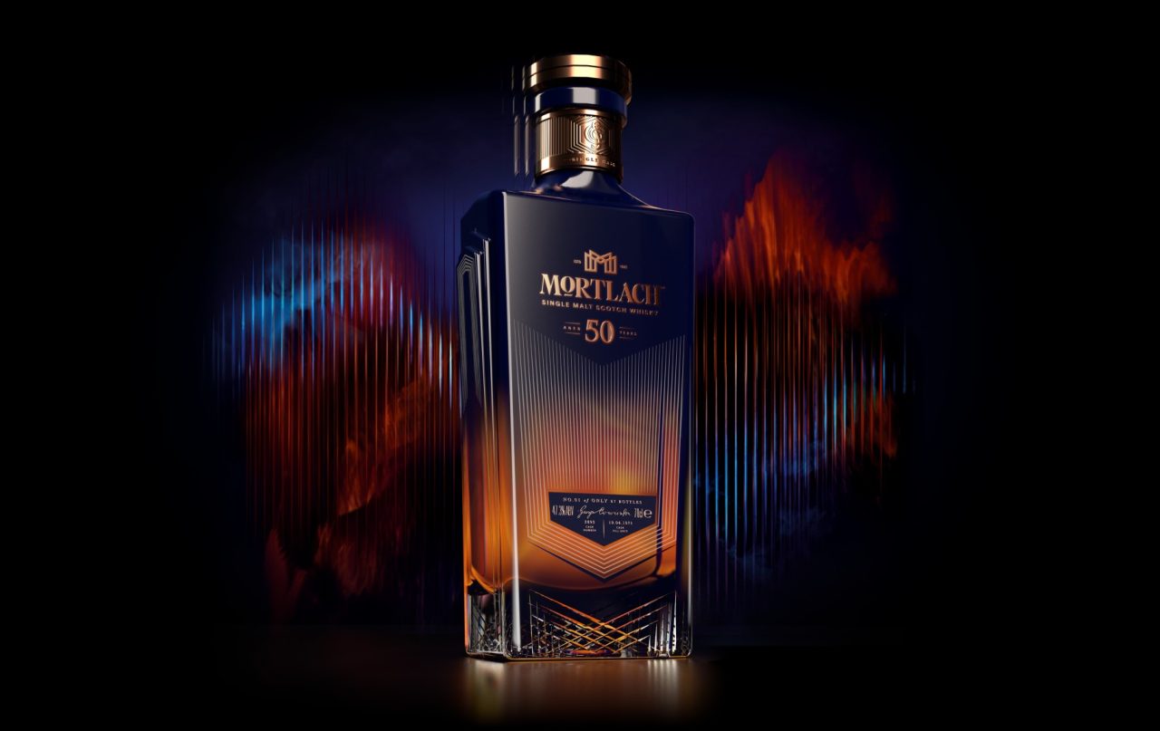 Hồng Kông cắt giảm thuế để chiếm lĩnh thị trường rượu whisky trị giá 33,8 tỷ đô la