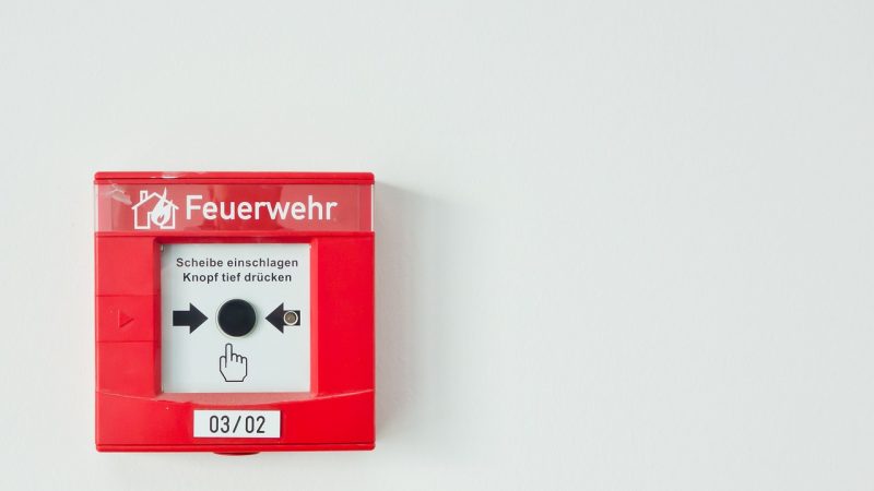 Trạm cứu hỏa mới ở Đức bị thiêu rụi do hỏa hoạn, thiếu hệ thống báo cháy