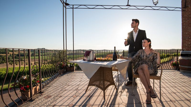 Khám Phá Hành Trình Rượu Vang Tinh Tế tại Piedmont: Hành Trình Về Tenuta Montemagno