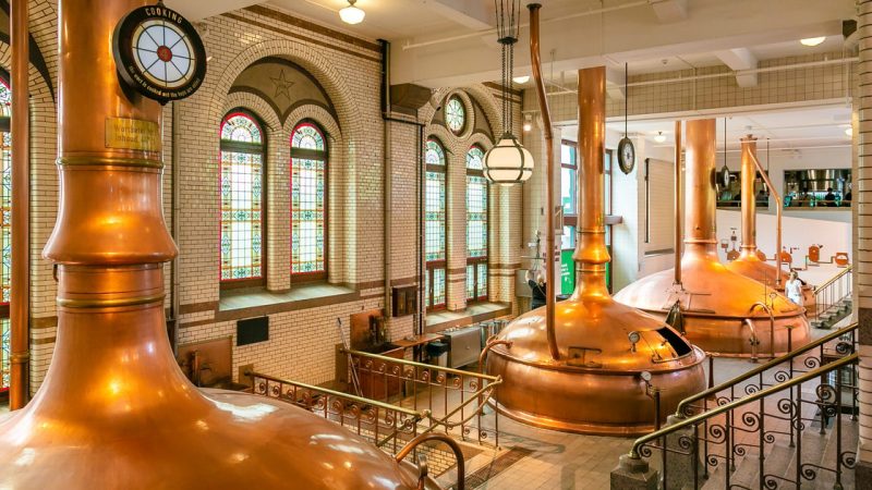 Trải Nghiệm Heineken: Hành Trình Khám Phá Bia Huyền Thoại Giữa Lòng Amsterdam