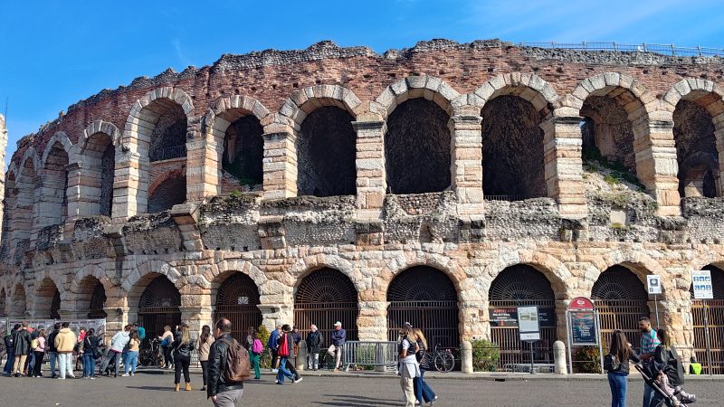 Khám Phá Verona – Thành Phố Của Tình Yêu và Nghệ Thuật Tại Ý