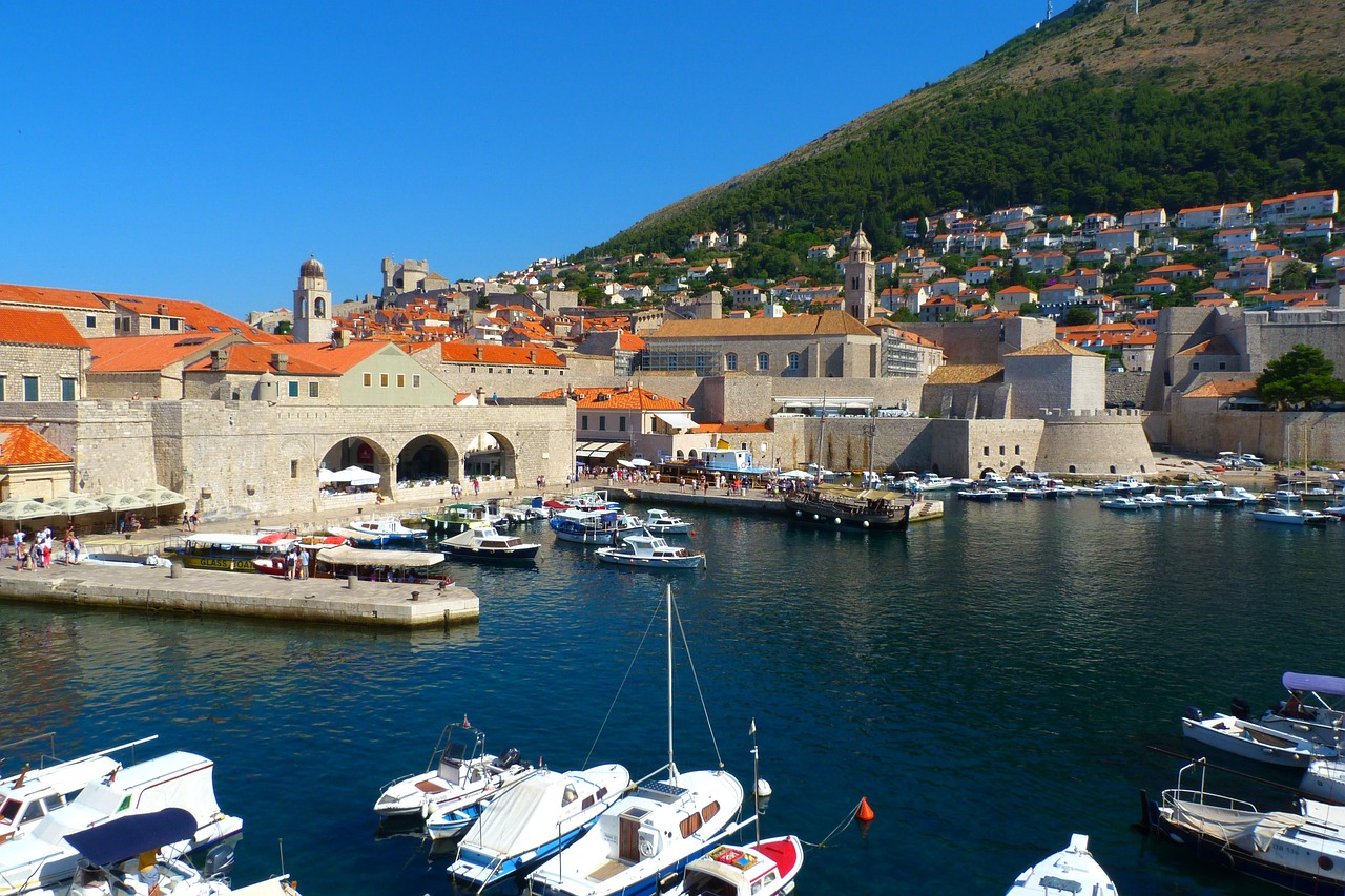 Gợi ý hành trình 9 ngày khám phá 3 nước Nam Âu: Ý – Slovenia – Croatia